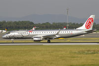 OE-IHE @ LOWW - Rwy 16