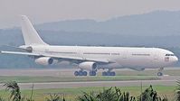 9M-XAC @ KUL - AirAsia X - by tukun59@AbahAtok
