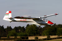 HA-5561 @ LHDK - Dunakeszi - by Ferenc Kolos
