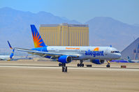 N901NV @ KLAS - N901NV Allegiant Air 1992 Boeing 757-204(WL) - cn 26963 / 450

Enter service with Allegiant June 10, 2012

- Las Vegas - McCarran International (LAS / KLAS)
USA - Nevada, May 25, 2012
Photo: Tomás Del Coro - by Tomás Del Coro