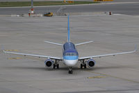 ES-AED @ LOWW - Estonian Embraer 170 - by Thomas Ranner