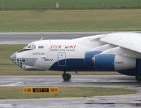 4K-AZ100 @ LOWW - Silk Way Airlines Il-76 - by Thomas Ranner