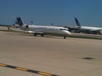 N952SW @ ORD - united express - by christian maurer