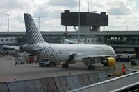 EC-HQJ @ EHAM - At Schipohl - by Micha Lueck