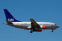 OY-KKS @ ESSA - SAS Boeing 737-600 about to land at Stockholm Arlanda.