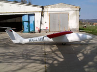 HA-4312 @ LHHH - Hármashatárhegy