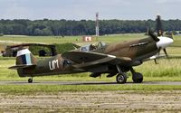 F-AZJS @ EBFS - taxying to the flightline - by Friedrich Becker