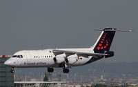 OO-DWA @ LOWW - Brussels Airlines Avro RJ100