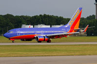 N217JC @ ORF - Southwest Airlines N217JC (FLT SWA1289) rolling out on RWY 5 after arrival from Nashville Int'l (KBNA).