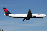N810NW @ KSEA - wide body - by Jeroen Stroes