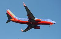 N925WN @ MCO - Southwest 737 - by Florida Metal
