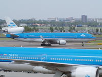 PH-KCH @ EHAM - AMS - by Ferenc Kolos