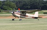 N17281 @ 7V3 - Cessna 180C