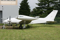 F-BPIX @ LFPN - Unmarked and apparently out of service. - by Howard J Curtis