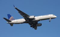 N33132 @ MCO - United 757 - by Florida Metal