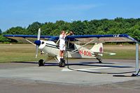 PH-BON @ EHHV - Seen being refueled.