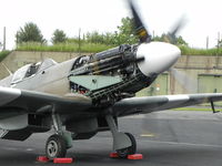 F-AZJS @ EBFS - Florennes Int'l Airshow , June 2012 

Engine trouble - by Henk Geerlings