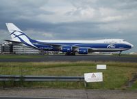 VQ-BLR @ LFPG - C/N 1452, when delivered on 2012-04-05, the aircraft was positionned from PAE to ORD.