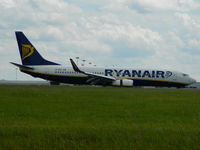 EI-EGD @ EGSS - Ryanair Boeing 737-8AS(WL) at London Stansted - by FinlayCox143
