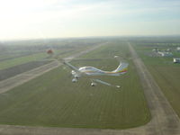 F-HABK @ LFQT - turning final at Merville airport - by Didier Guy