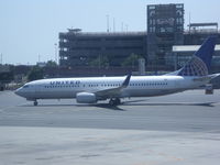 N76514 @ EWR - 737-800 - by christian maurer