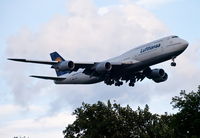 D-ABYC @ EDDF - Delivery Flight/ Short Final 25L