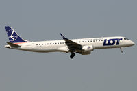SP-LND @ VIE - LOT