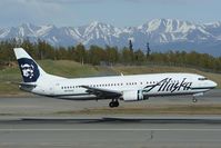 N713AS @ PANC - Alaska Airlines Boeing 737-400