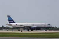 N521JB @ KPBI - Airbus A320