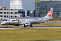 OE-IHE @ VIE - NIKI - by Chris Jilli