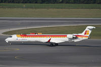 EC-JZT @ LOWW - Air Nostrum CRJ900