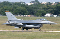 86-0242 @ NFW - Texas 301st FG F-16 with 10th Air Force tail flash