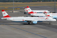 OE-LBD @ VIE - Austrian Airlines - by Joker767