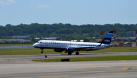 N192JB @ KDCA - Landing DCA - by Ronald Barker