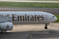 A6-EMT @ EDDL - UAE056 Dusseldorf to Dubai (DUB) - by Loetsch Andreas