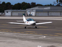 N4465F @ KSMO - N4465F taxiing - by Torsten Hoff