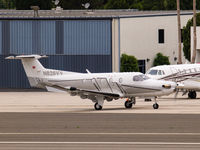 N828VV @ KSMO - N828VV taxiing - by Torsten Hoff