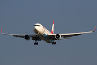 OE-LAX @ VIE - Austrian Airlines