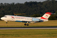 OE-LFR @ VIE - Austrian arrows - by Chris Jilli