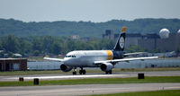 N733UW @ KDCA - DCA, VA - by Ronald Barker