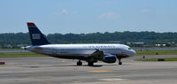 N750UW @ KDCA - DCA, VA - by Ronald Barker