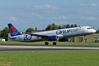 TC-ONS @ LOWL - OnurAir Airbus A321-131 take of in LOWL/LNZ - by Janos Palvoelgyi