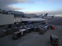 N440UA @ SFO - At the gate at 6:45 AM. - by speaketh