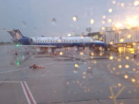 N833HK @ DAY - united erj-145 - by christian maurer