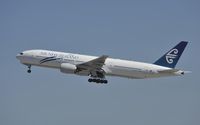 ZK-OKC @ KLAX - Departng LAX on 25R - by Todd Royer