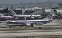 N927AN @ KLAX - Taxiing to gate after arriving at LAX on 25L - by Todd Royer