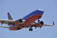 N432WN @ KLAX - Arriving at LAX on 24R - by Todd Royer