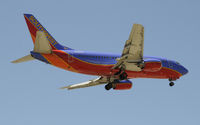 N520SW @ KLAX - Arriving at LAX on 24R - by Todd Royer