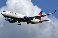 N177DZ @ EHAM - N177DZ @ eham
