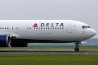 N176DZ @ EHAM - N176DZ @ eham